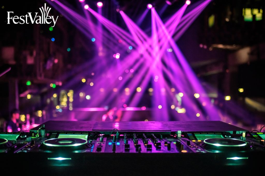 Dj mit Saxophonist buchen